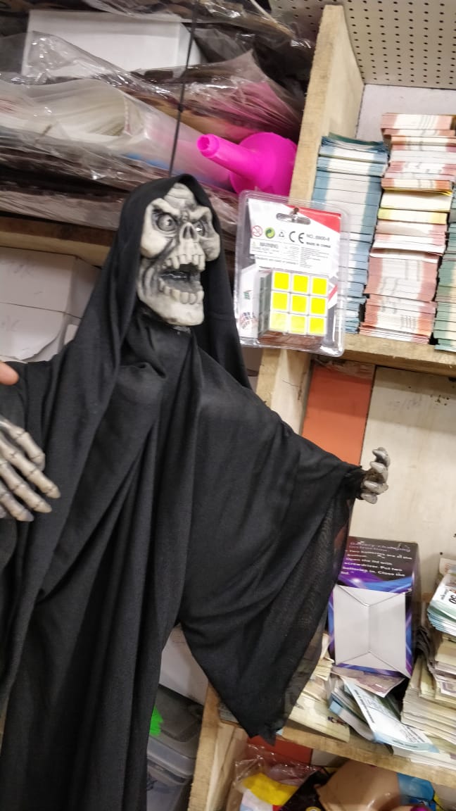 HA152 Ghost Decor