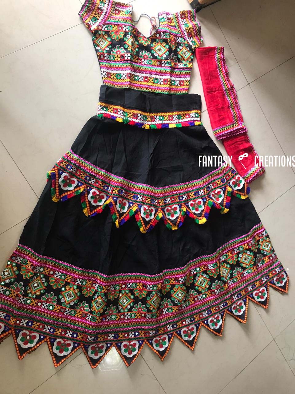 Garba Glamour for Her