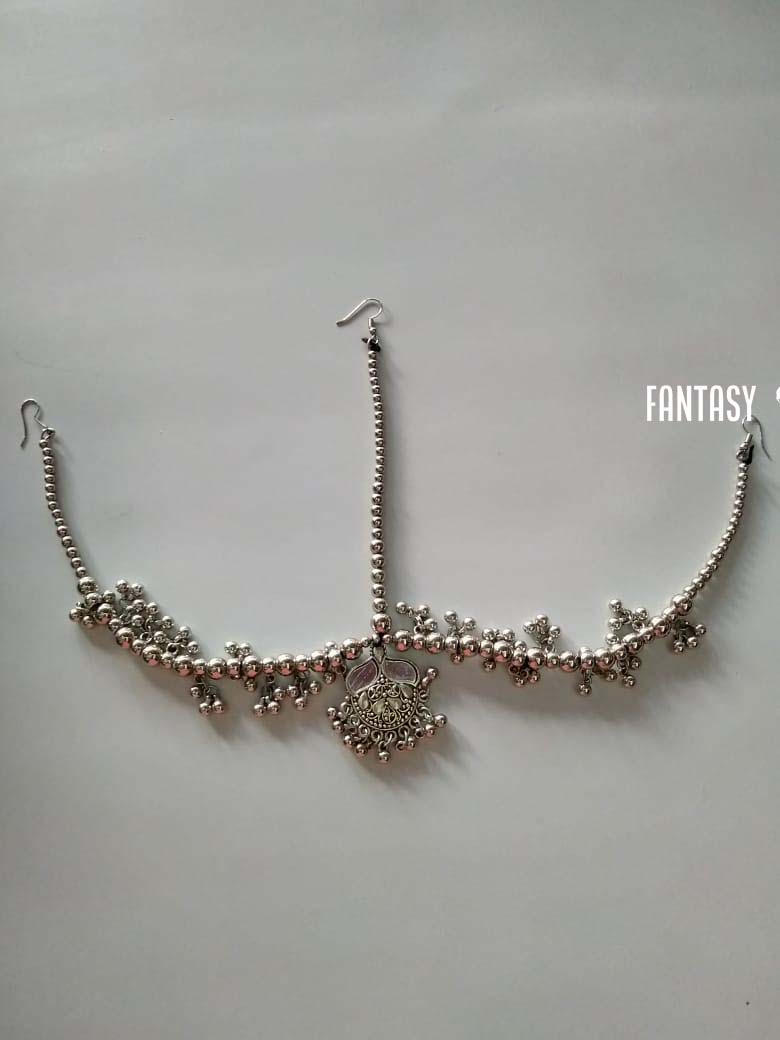 Radiant Navratri Wardrobe